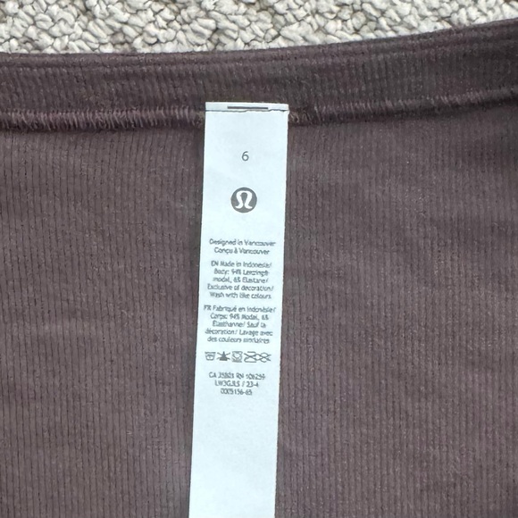 Lululemon Women's Brown Button-Up Top Size 6 - Picture 2 of 2
